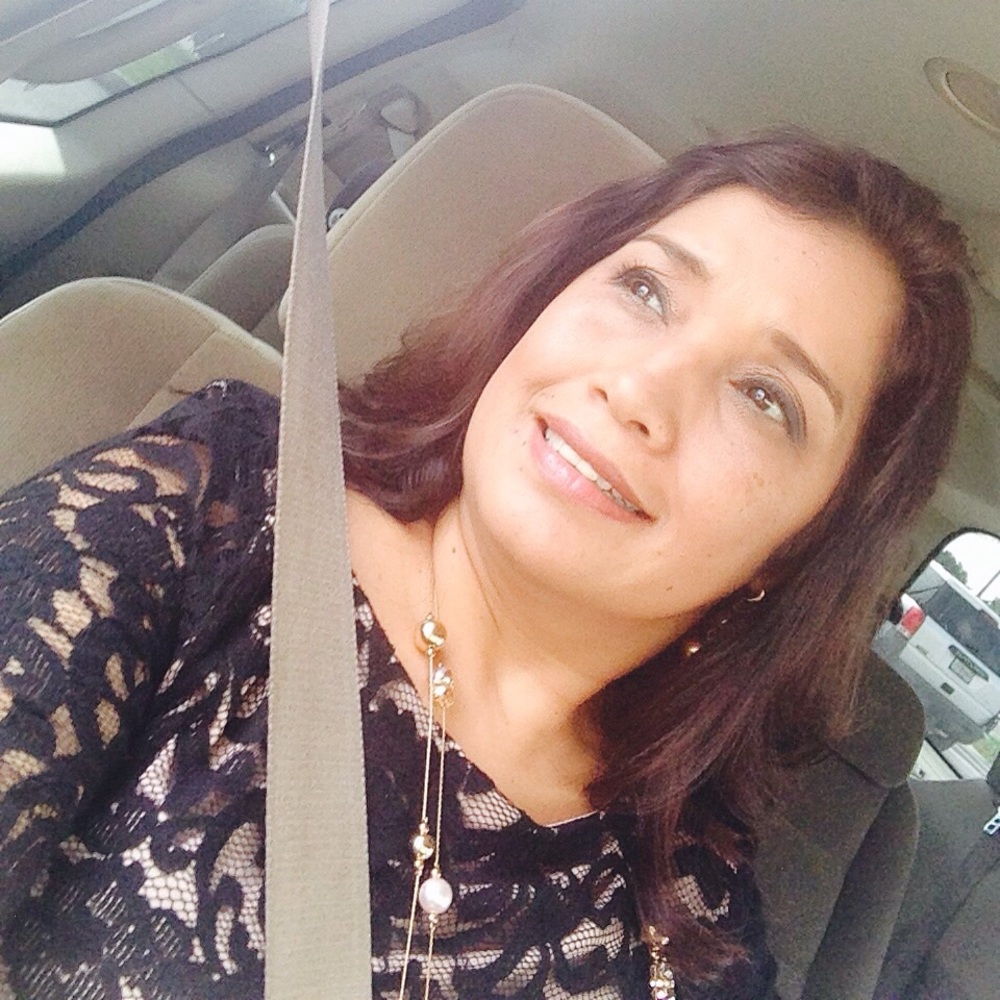 Meet your Posher, Leticia